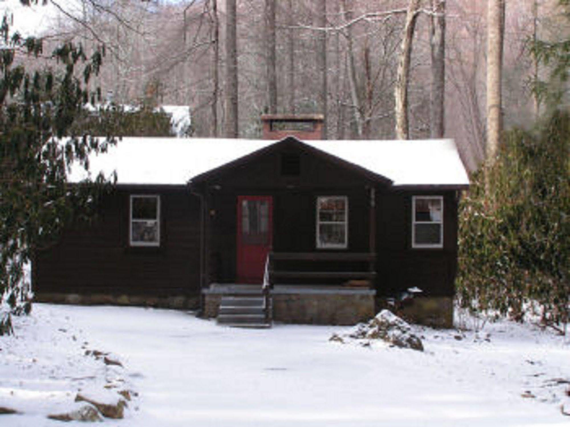 Cabins At Twinbrook Resort Maggie Valley Exteriör bild